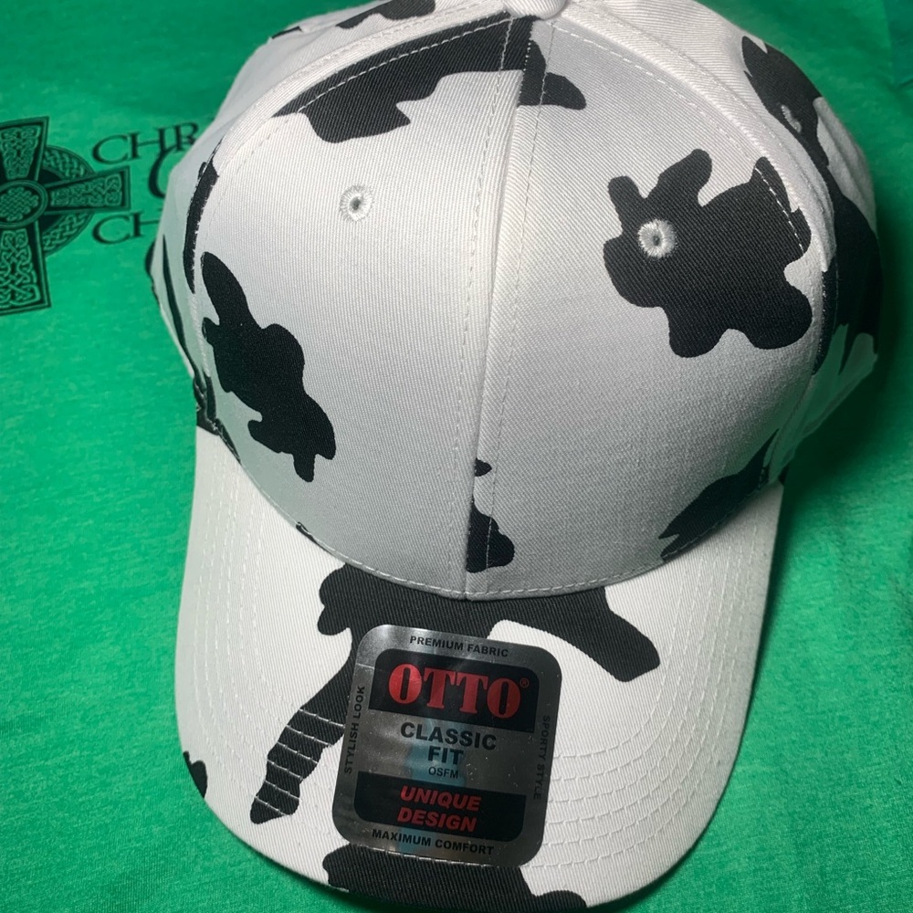 OTTO Monochrome Cow Print Camouflage Cap
